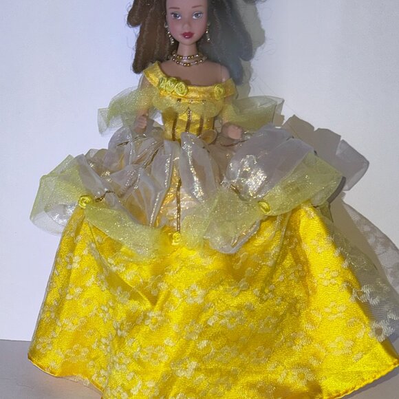 1998 Disney Broadway Belle 12" Beauty and the Beast Collector Barbie Doll - Picture 3 of 3